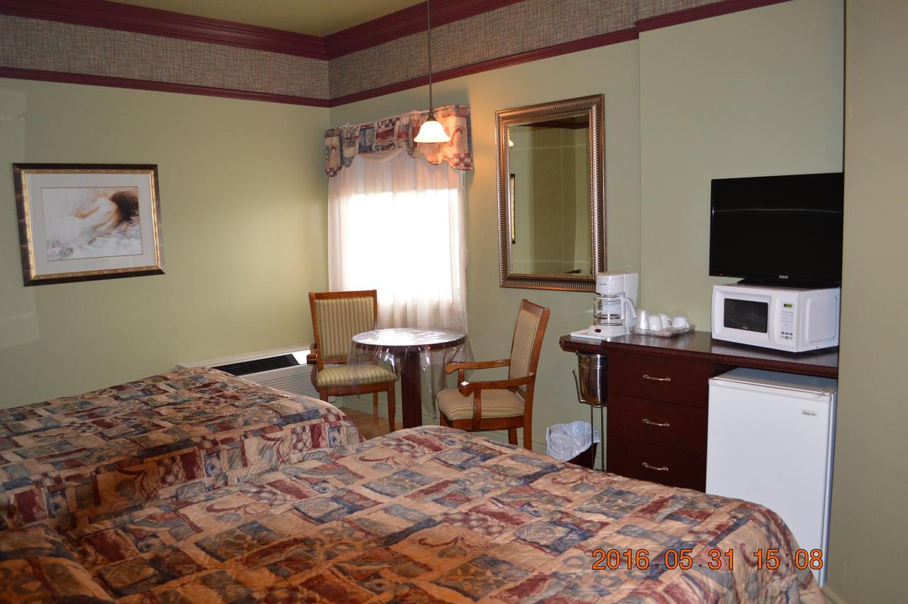 Motel-Auberge Helene Victoriaville Buitenkant foto